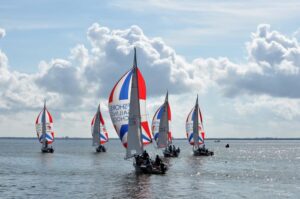 Spinnakers flying in Performance Race Week racing clinic at Offshore Sailing School